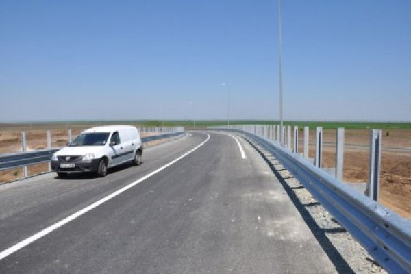 Boştină şi Asociaţii primeşte 3 miliarde prin acte adiţionale pentru exproprierile de pe Autostrada Soarelui